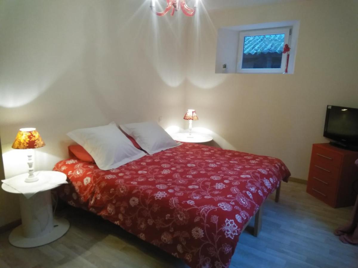 Pas A Pas Chambre D'Hotes Sarrancolin Экстерьер фото